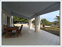 Ferienhaus mit Bootssteg